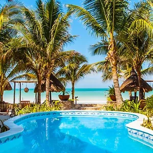 https://holbox-dream.quintano-roohotels.com