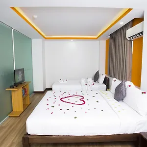 https://hotel-vista.yangonhotels.org